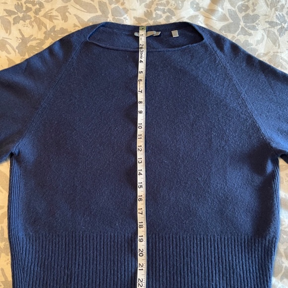 Vince Cashmere Sweater - Picture 7 of 10